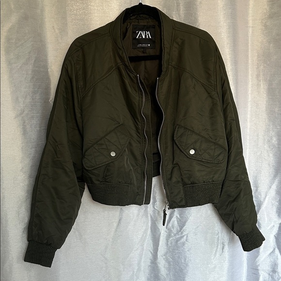 Zara Women's Dark Green Bomber Jacket - Picture 2 of 10